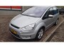 Ford S-Max 2.0-16V prijs is incl nieuwe apk, afleveringsbeurt incl filters en garantie