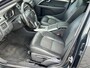 Volvo V70 2.0 D4 Automaat -Standkachel - Schuifdak - Stoelverwarming - Stuurverwarming - Trekhaak - Auto is door ons onderhouden
