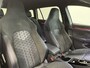 Volkswagen Golf Variant 1.5 eTSI R-Line Business Digital Cockpit 12.9 inch Touchscreen Camera ACC Lane Assist Side Assist CarPlay DAB Climatronic Stoelverwarming Privacy Glass 17 inch LM Velgen Pure White