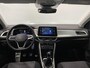 Volkswagen T-Roc 1.0 TSI 85 kW Move Discover Media Navi Digital Cockpit App-Connect DAB Climatronic Stoelverwarming Privacy Glass Park Assist Lane Assist Front Assist 17 inch LM Velgen Ascot Gray