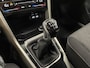 Volkswagen T-Roc 1.0 TSI 85 kW Move Discover Media Navi Digital Cockpit App-Connect DAB Climatronic Stoelverwarming Privacy Glass Park Assist Lane Assist Front Assist 17 inch LM Velgen Ascot Gray