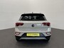 Volkswagen T-Roc 1.0 TSI 85 kW Move Discover Media Navi Digital Cockpit App-Connect DAB Climatronic Stoelverwarming Privacy Glass Park Assist Lane Assist Front Assist 17 inch LM Velgen Ascot Gray