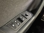 Volkswagen T-Roc 1.0 TSI 85 kW Move Discover Media Navi Digital Cockpit App-Connect DAB Climatronic Stoelverwarming Privacy Glass Park Assist Lane Assist Front Assist 17 inch LM Velgen Ascot Gray