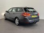 Peugeot 308 SW 1.2 PureTech Active Pack Trekhaak Navigatie Parkeersensoren achter Cruise Control Climate Control