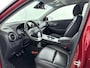 Hyundai Kona Electric EV Premium 64 kWh | SOH %96.1 | Elektrische stoelen | Dodehoek detectie | Achteruitrij camera | Navigatie |