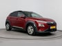 Hyundai Kona Electric EV Premium 64 kWh | SOH %96.1 | Elektrische stoelen | Dodehoek detectie | Achteruitrij camera | Navigatie |