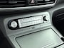 Hyundai Kona Electric EV Premium 64 kWh | SOH %96.1 | Elektrische stoelen | Dodehoek detectie | Achteruitrij camera | Navigatie |