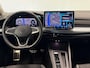 Volkswagen Golf 1.5 eTSI DSG7 Automaat Trekhaak Camera LED IQ Matrix Stoel en Stuurverwarming Adaptive Cruise Control Digitaal Display DAB Apple Carplay Android Auto Climate Control