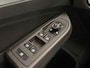 Volkswagen Golf 1.5 eTSI DSG7 Automaat Trekhaak Camera LED IQ Matrix Stoel en Stuurverwarming Adaptive Cruise Control Digitaal Display DAB Apple Carplay Android Auto Climate Control
