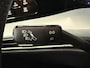 Volkswagen Golf 1.5 eTSI DSG7 Automaat Trekhaak Camera LED IQ Matrix Stoel en Stuurverwarming Adaptive Cruise Control Digitaal Display DAB Apple Carplay Android Auto Climate Control