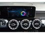 Mercedes-Benz GLB 200 Business Solution AMG | CAMERA | TREKHAAK | SFEERVERLICHTING | CARPLAY |