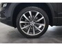 Skoda Karoq 1.0 TSI Business Edition | LED | Navigatie | Carplay | Keyless