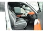 Volkswagen ID.3 204pk First Plus 58 kWh Pro Performance | SoH 92% | Steunhaak tbv Fietsendrager | Uniek Interieur