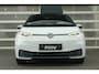 Volkswagen ID.3 204pk First Plus 58 kWh Pro Performance | SoH 92% | Steunhaak tbv Fietsendrager | Uniek Interieur