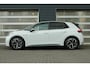 Volkswagen ID.3 204pk First Plus 58 kWh Pro Performance | SoH 92% | Steunhaak tbv Fietsendrager | Uniek Interieur