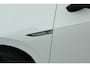 Volkswagen ID.3 204pk First Plus 58 kWh Pro Performance | SoH 92% | Steunhaak tbv Fietsendrager | Uniek Interieur