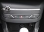 Peugeot 308 1.2 PureTech Allure | Panoramadak | 17” LM | Parkeersensor v+a | Navi | Cruise | Clima | Apple CarPlay/Android Auto |