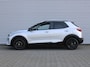 Kia Stonic 1.0 T-GDi MHEV DynamicLine | Stoelverwarming | Camera | Parkeersensor v+a | Clima | Navi | Apple Carplay/Android Auto | 15" LM | Cruise |