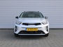 Kia Stonic 1.0 T-GDi MHEV DynamicLine | Stoelverwarming | Camera | Parkeersensor v+a | Clima | Navi | Apple Carplay/Android Auto | 15" LM | Cruise |