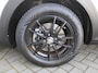 Kia Stonic 1.0 T-GDi MHEV DynamicLine | Stoelverwarming | Camera | Parkeersensor v+a | Clima | Navi | Apple Carplay/Android Auto | 15" LM | Cruise |