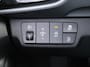 Kia Stonic 1.0 T-GDi MHEV DynamicLine | Stoelverwarming | Camera | Parkeersensor v+a | Clima | Navi | Apple Carplay/Android Auto | 15" LM | Cruise |