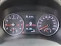 Kia Stonic 1.0 T-GDi MHEV DynamicLine | Stoelverwarming | Camera | Parkeersensor v+a | Clima | Navi | Apple Carplay/Android Auto | 15" LM | Cruise |