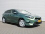 Kia Ceed 1.0 T-GDi DynamicPlusLine | Stuur-/stoelverwarming | Camera | Draadloos laden | LED | Dodehoek detectie | 16" LM |
