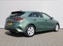 Kia Ceed 1.0 T-GDi DynamicPlusLine | Stuur-/stoelverwarming | Camera | Draadloos laden | LED | Dodehoek detectie | 16" LM |
