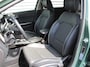 Kia Ceed 1.0 T-GDi DynamicPlusLine | Stuur-/stoelverwarming | Camera | Draadloos laden | LED | Dodehoek detectie | 16" LM |