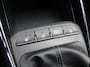 Kia Stonic 1.0 T-GDi MHEV DynamicPlusLine | Stuur-/stoelverwarming | Camera | Clima | Cruise | 16" LM | Navi | LED | Keyless |