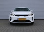 Kia Stonic 1.0 T-GDi MHEV DynamicPlusLine | Stuur-/stoelverwarming | Camera | Clima | Cruise | 16" LM | Navi | LED | Keyless |