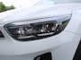 Kia Stonic 1.0 T-GDi MHEV DynamicPlusLine | Stuur-/stoelverwarming | Camera | Clima | Cruise | 16" LM | Navi | LED | Keyless |