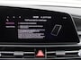 Kia Niro EV Edition Advanced 64.8 kWh | Stuur-/stoelverwarming | Elektr. stoelverstelling | Camera | Cruise adapt. | 17"LM | Clima | 17% bijtelling |
