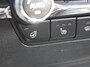 Mazda 3 2.0 e-SkyActiv-G M Hybrid 122 Comfort | Stuur-/stoelverwarming | Camera | Cruise adapt. | Clima | 16" LM | HUD | LED | Dodehoek detectie |