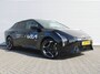 Kia EV4 Fastback GT-PlusLine 81.4 kWh | Schuifdak | Stuur-/stoelverwarming + ventilatie | Camera rondom | Elek. stoelverstelling | Leer | HUD | LED | 19" LM |