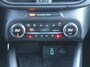 Ford Focus Wagon 1.0 EcoBoost ST Line Business | Stuur-/stoel-/voorruitverwarming | Camera | Clima | Draadloze telefoonlader | 17" LM | Navi |