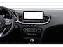 Kia Xceed 1.0 T-GDi DynamicPlusLine | Stuur-/stoelverwarming | Camera | Dodehoek detectie | Elektr. achterklep | 18" LM | Clima | Navi |