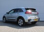 Kia Niro EV e-Niro DynamicPlusLine 64 kWh | Schuif-/kantel dak | Cruise adapt.| Navi | 17" LM | Stuur-/stoelverwarming | Camera | Clima |