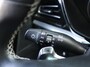 Kia Niro EV e-Niro DynamicPlusLine 64 kWh | Schuif-/kantel dak | Cruise adapt.| Navi | 17" LM | Stuur-/stoelverwarming | Camera | Clima |