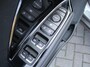 Kia Niro EV e-Niro DynamicPlusLine 64 kWh | Schuif-/kantel dak | Cruise adapt.| Navi | 17" LM | Stuur-/stoelverwarming | Camera | Clima |