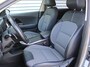 Kia Niro EV e-Niro DynamicPlusLine 64 kWh | Schuif-/kantel dak | Cruise adapt.| Navi | 17" LM | Stuur-/stoelverwarming | Camera | Clima |