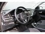 Kia Niro EV e-Niro DynamicPlusLine 64 kWh | Warmtepomp | Schuif/kantel dak | 17" LM | Airco | Cruise | Navi | Camera |