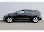 Kia Niro EV e-Niro DynamicPlusLine 64 kWh | Warmtepomp | Schuif/kantel dak | 17" LM | Airco | Cruise | Navi | Camera |