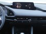 Mazda 3 2.0 e-SkyActiv-X M Hybrid 186 Homura | Stoelverwarming | Camera | Dodehoek detectie | HUD | 18" LM | LED | Cruise adapt. |