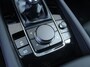 Mazda 3 2.0 e-SkyActiv-X M Hybrid 186 Homura | Stoelverwarming | Camera | Dodehoek detectie | HUD | 18" LM | LED | Cruise adapt. |