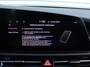 Kia Niro EV Light Edition 64.8 kWh | Camera | Cruise adapt. | Clima | 17" LM | Navi | Keyless | All season banden | 17% bijtelling |