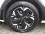 Kia Niro EV Edition Advanced 64.8 kWh | Stuur-/stoelverwarming | Elektr. stoelverstelling | Camera | Cruise adapt. | 17"LM | Clima | 17% bijtelling |