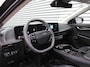 Kia EV6 Light Edition 63 kWh | Stuur-/stoelverwarming | Camera | 19" LM | LED | Cruise adapt. | Clima | Draadloze telefoonlader | 17% bijtelling |