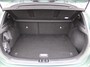 Kia Ceed 1.5 T-GDi GT-Line | Stuur-/stoelverwarming | Schuifdak | Cruise adapt. | Camera | 17" LM | LED | Dodehoek sensor | Draadloze lader |