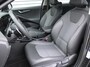 Kia Niro EV DynamicLine 64.8 kWh | 17" LM | Airco | Cruise | Camera | Navi | PDC |